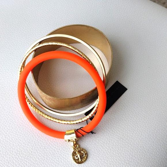 Marc By Marc Jacobs Vibrant Orange Bracelet with Gold Accent - Picture 9 of 12